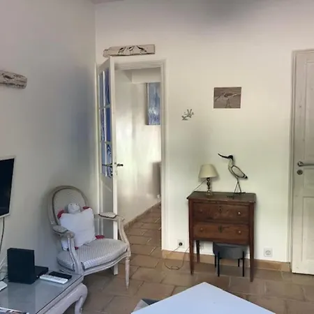펜션 Agreable Maison Avec Terrasse 3 Etoiles